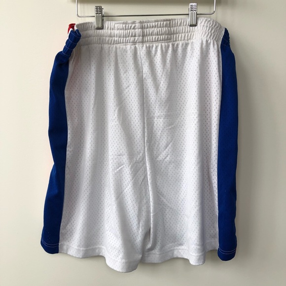 Vintage Detroit Pistons team shorts - Picture 2 of 7